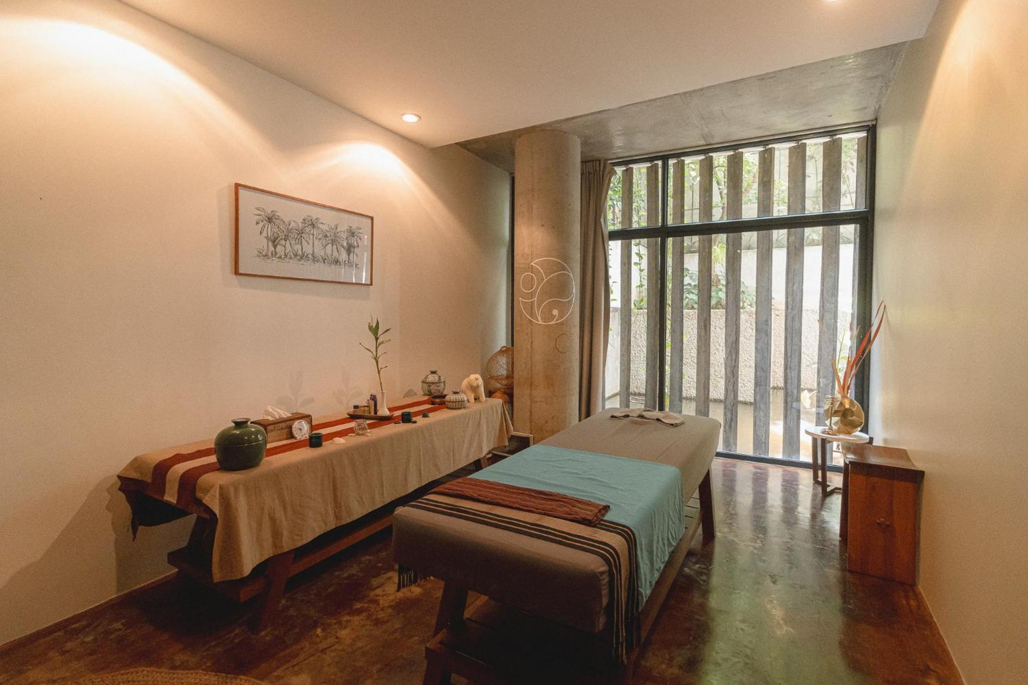 Penh House Hotel Phnom-Penh Buitenkant foto
