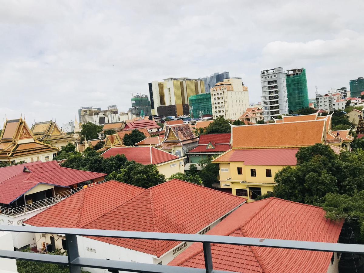 Penh House Hotel Phnom-Penh Buitenkant foto